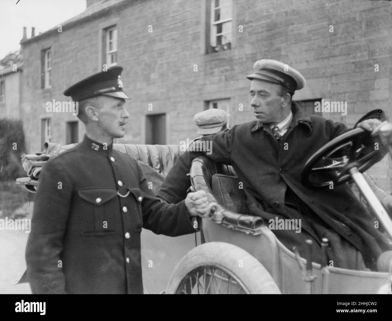 1920s police officer hi-res stock photography and images - Alamy