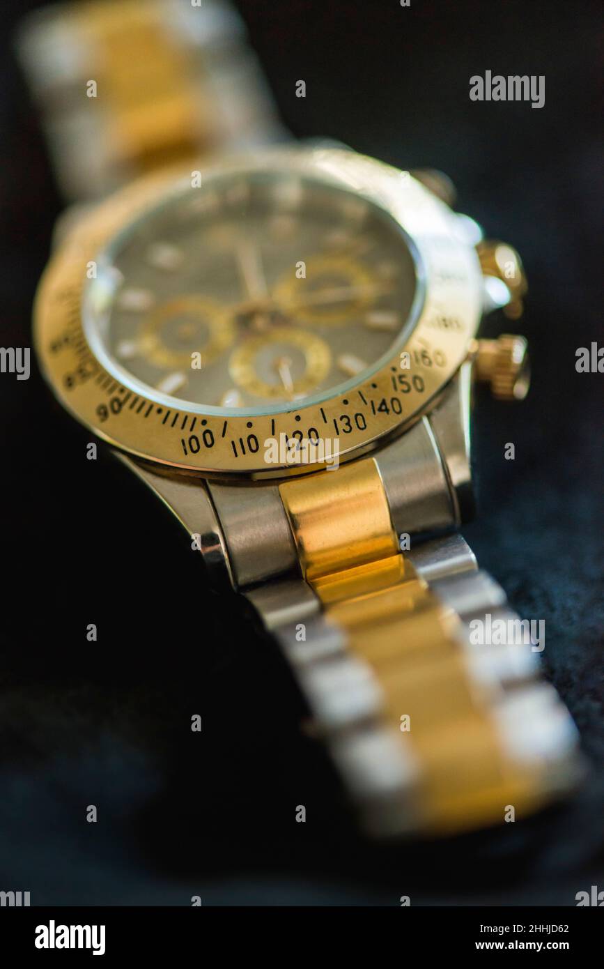 Steel and gold hires stock photography and images Alamy