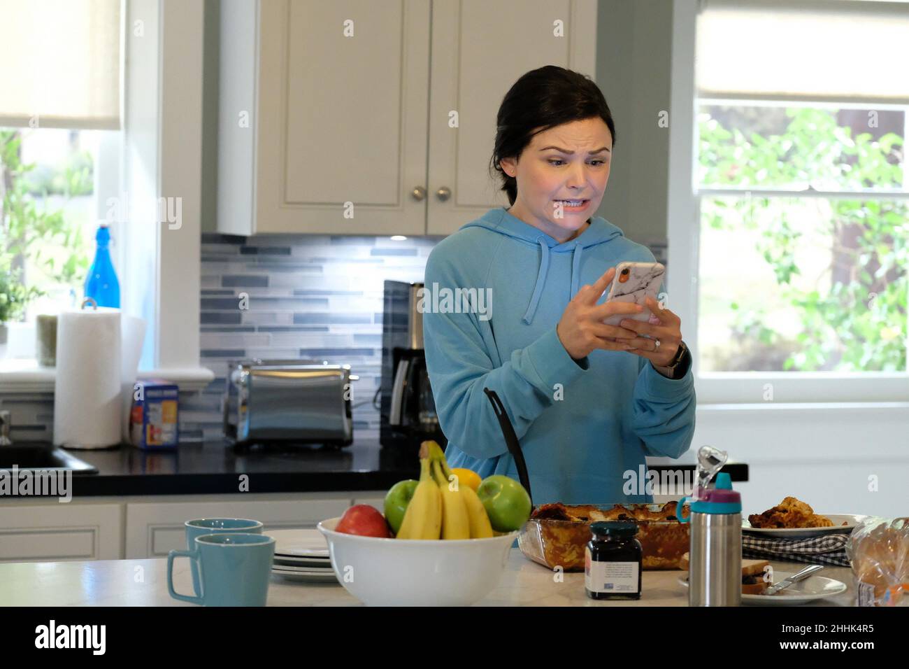 PIVOTING, Ginnifer Goodwin, 'The Giving Tree', (Season 1, ep. 103