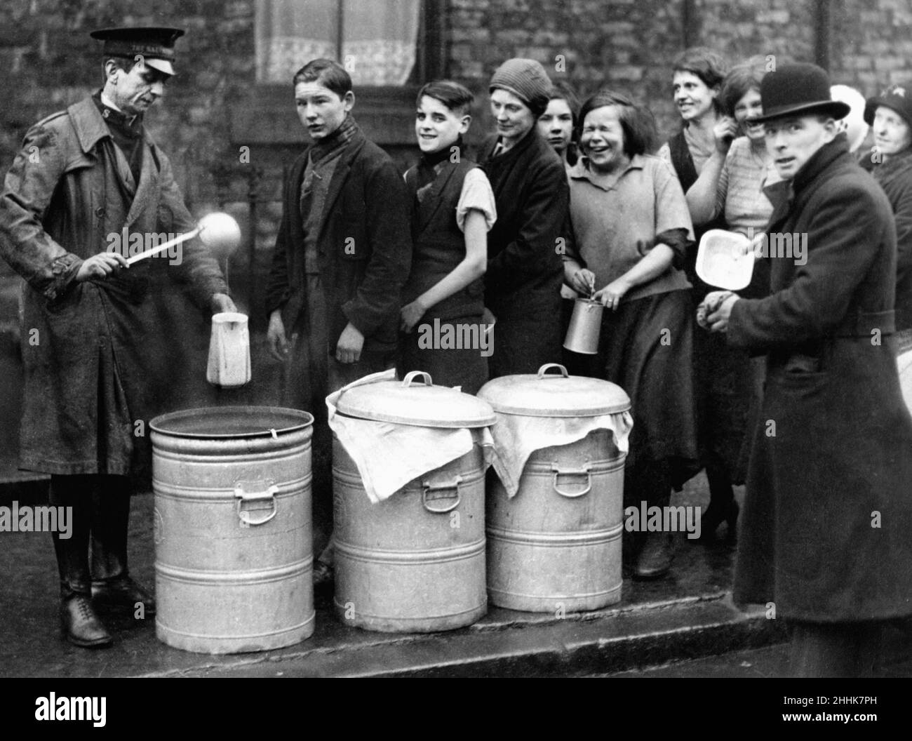 Social history of uk 1930s Black and White Stock Photos & Images Alamy