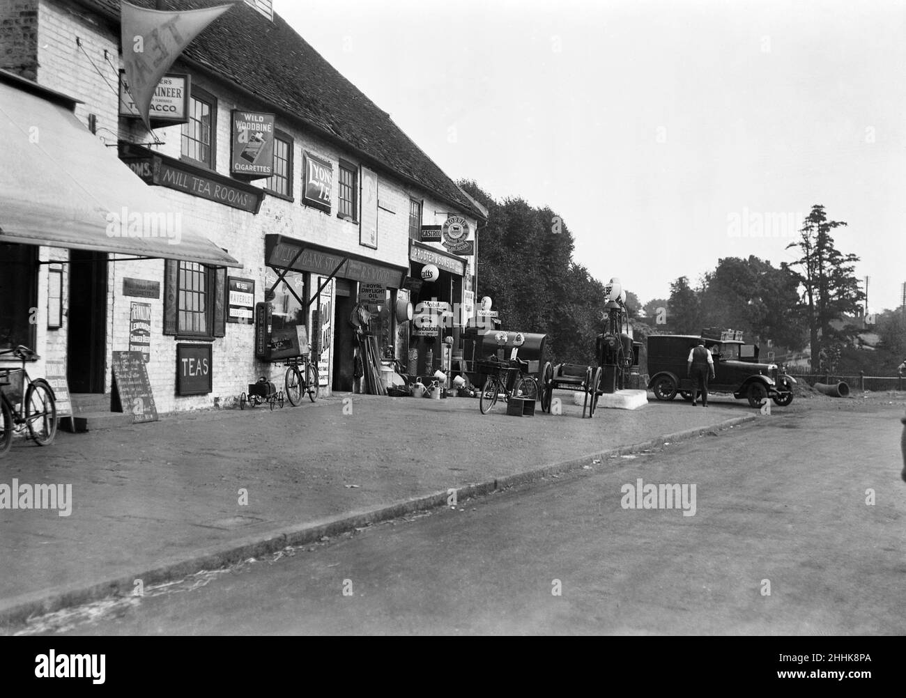 Shops and garage on the Oxford Road, by Old Mill, Denham