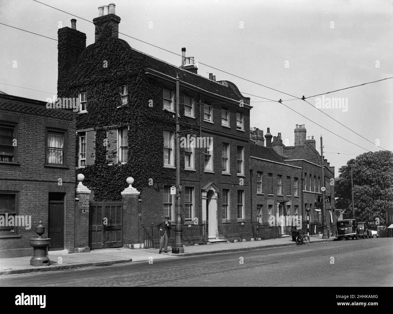 The Cedars, High Street, Uxbridge 1936 Stock Photo Alamy