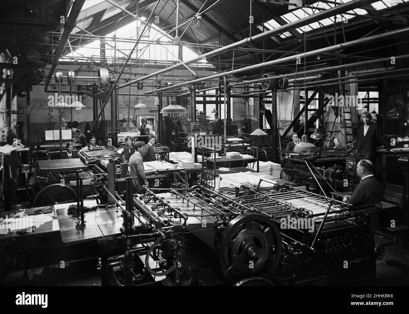 The print room at King and Hutchings Uxbridge. Circa 1929 Stock Photo