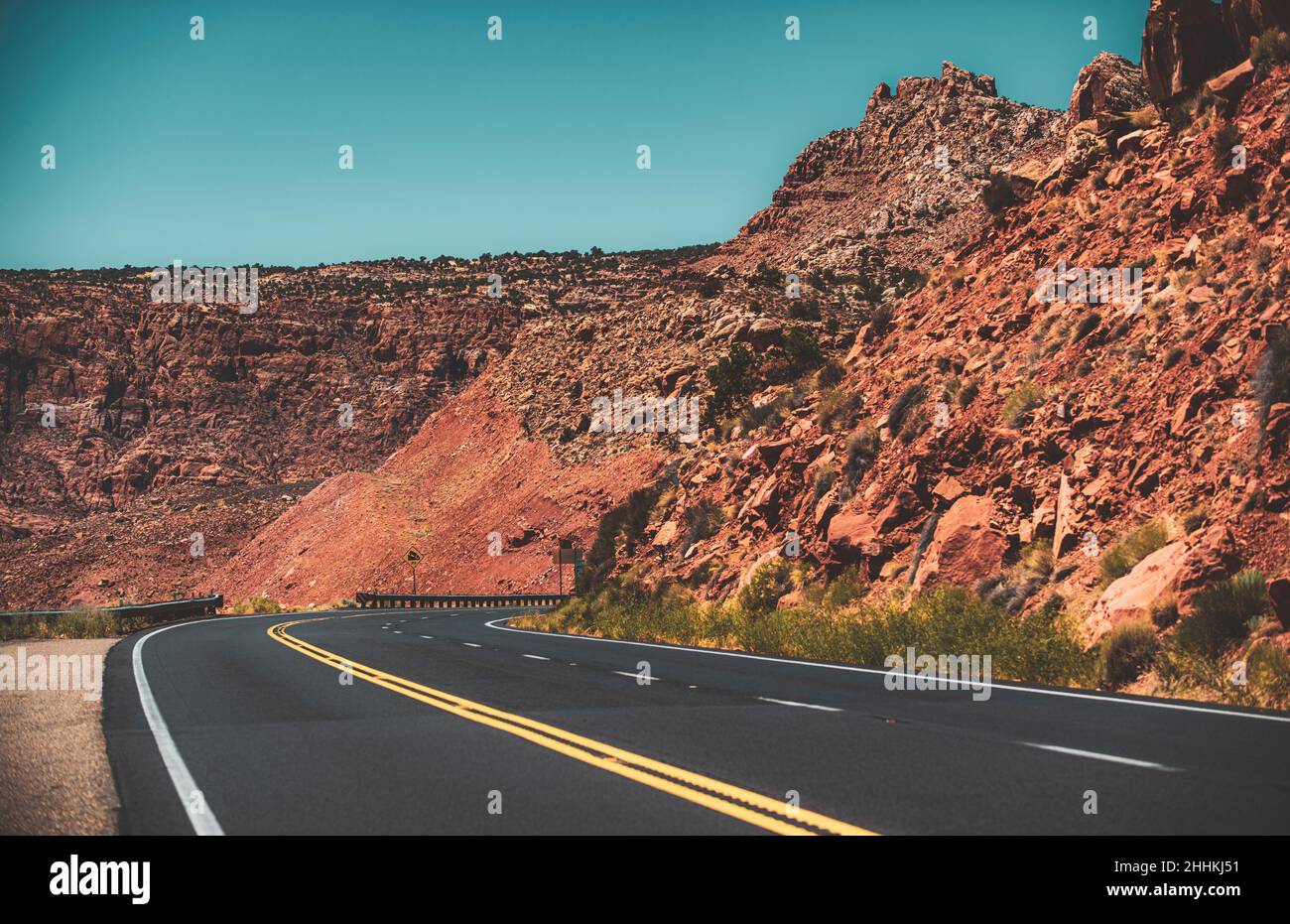 American road trip. Asphalt road and canyon background Stock Photo - Alamy