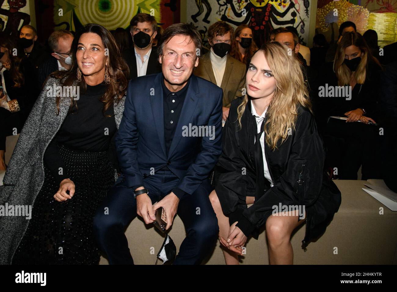CEO of Dior Pietro Beccari with his wife Elisabetta attend the Photo  d'actualité - Getty Images