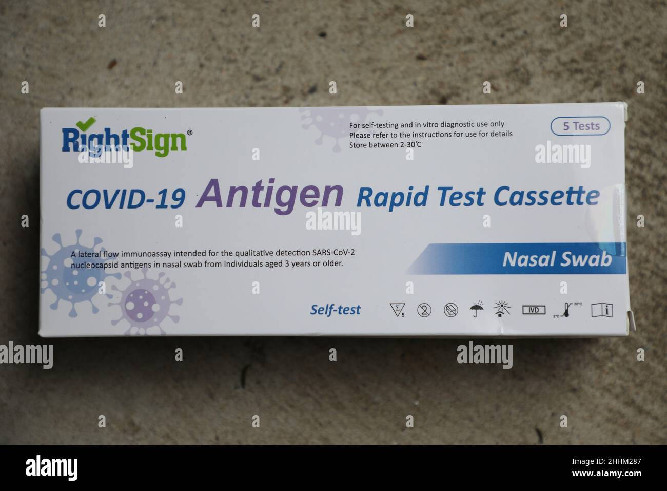 Concession card holders hires stock photography and images Alamy