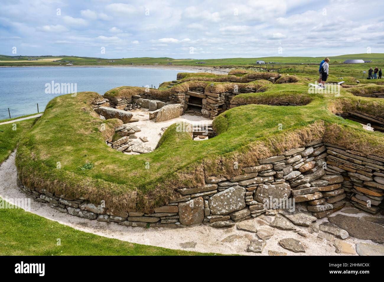 Neolithic settlement of Skara Brae next to Bay of Skaill near Sandwick on Mainland Orkney in Scotland Stock Photo