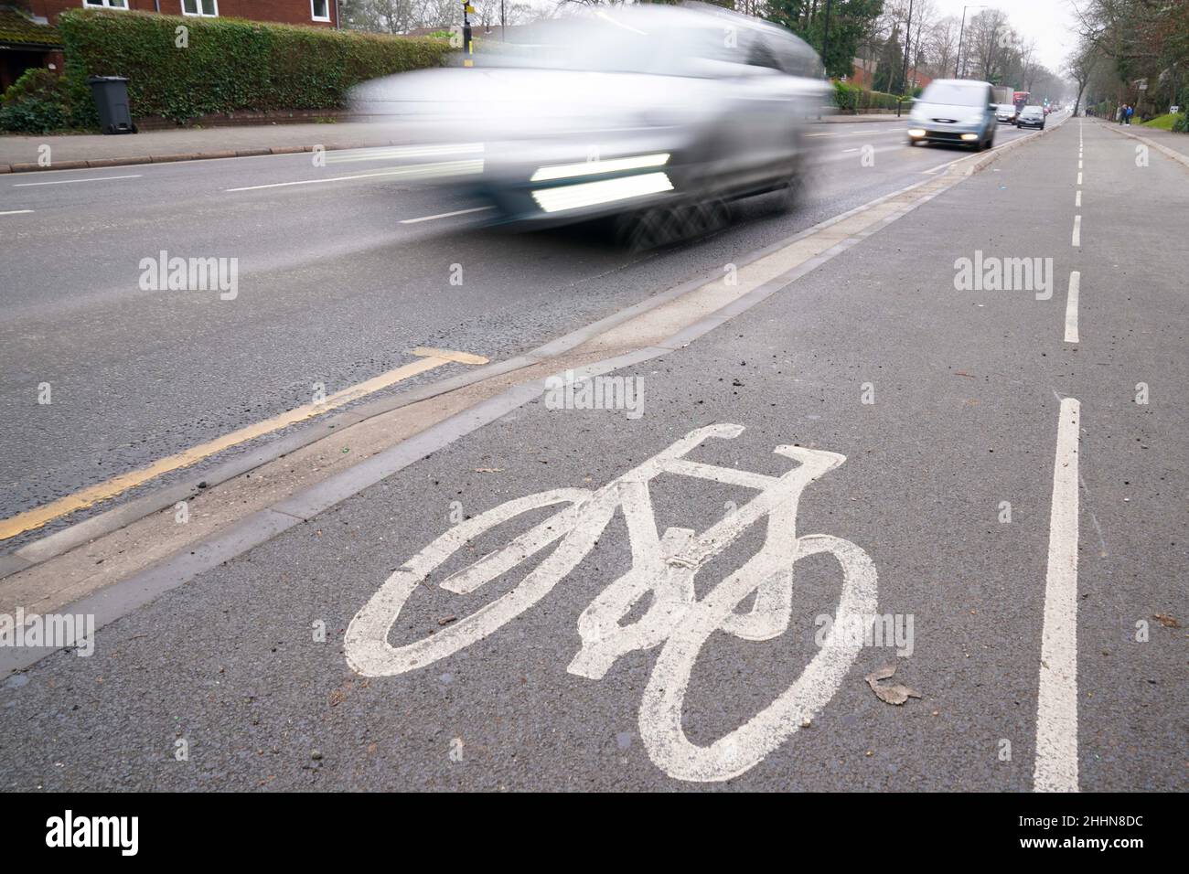 highway code cycle lanes