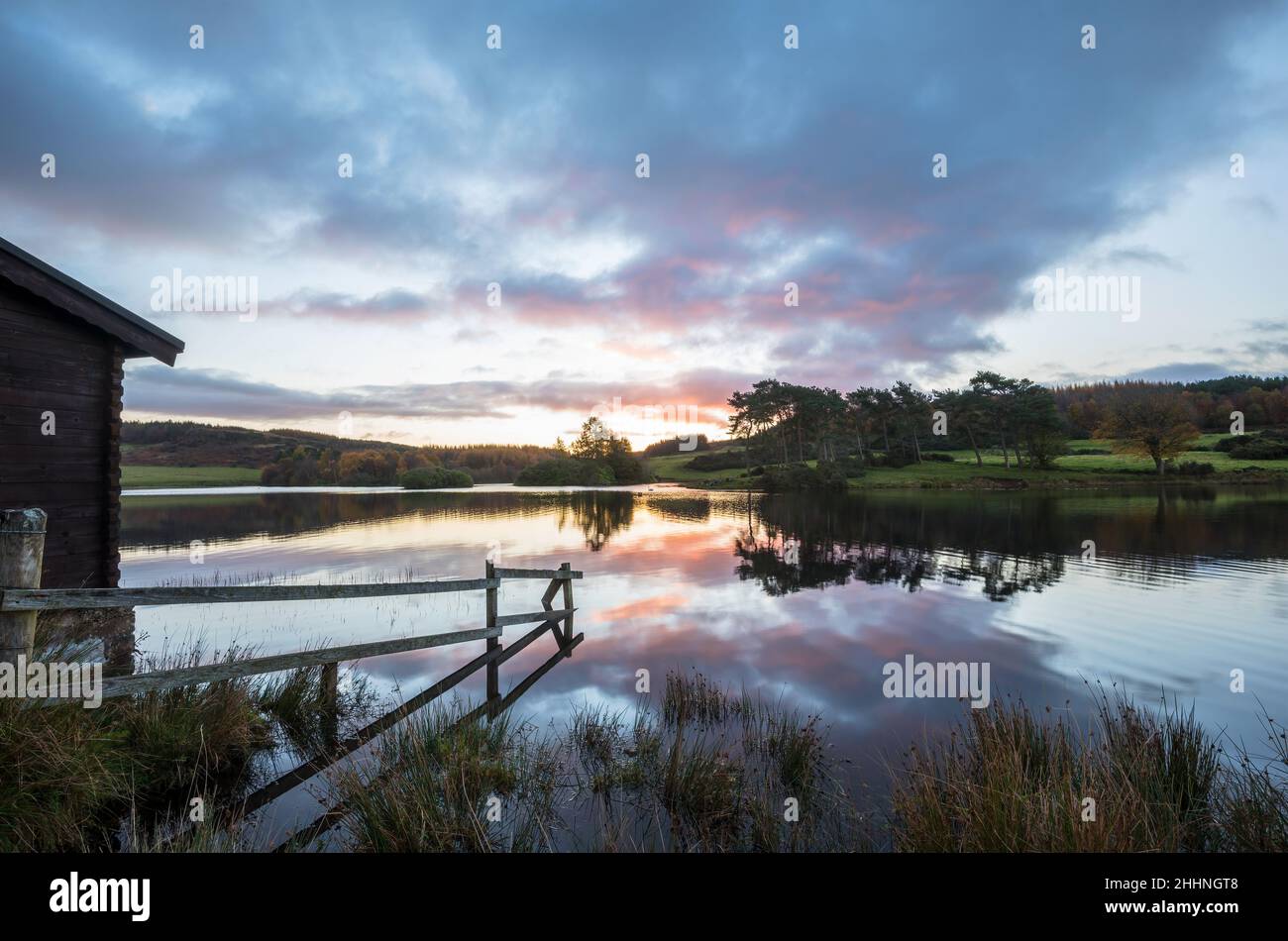 Morning at Knapps Loch Kilmacolm, Inverclyde, Scotland Stock Photo Alamy
