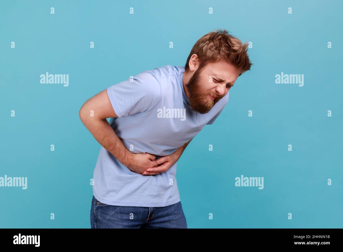 Sick Man Having Flank Pain Stock Illustration - Download Image Now - Pain,  Appendicitis, Bladder - iStock