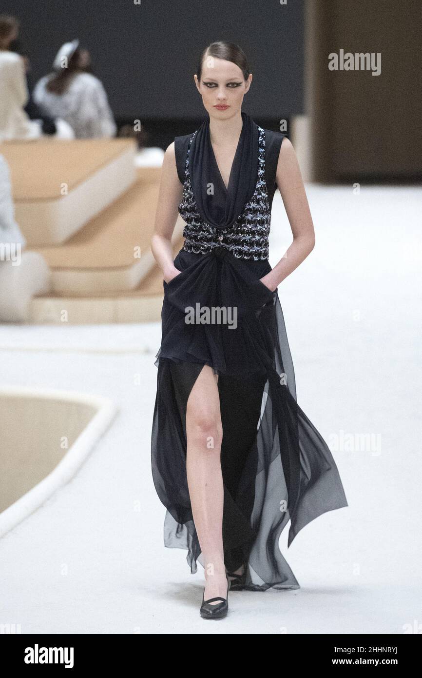 Chanel homme mode sale