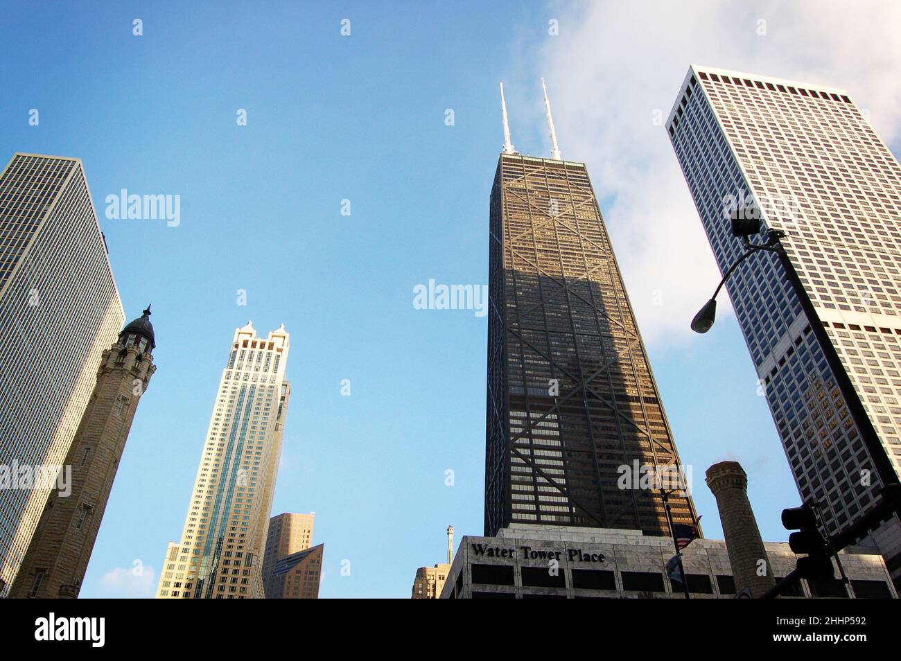 Chicago skyline icon hi-res stock photography and images - Alamy