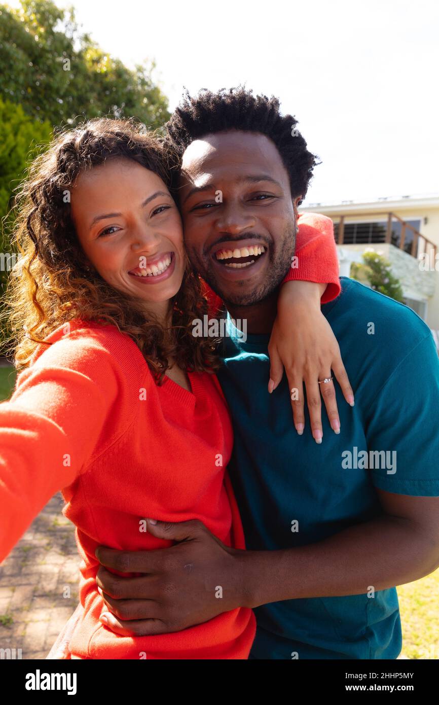 Two pretty multiracial young hi-res stock photography and images - Alamy