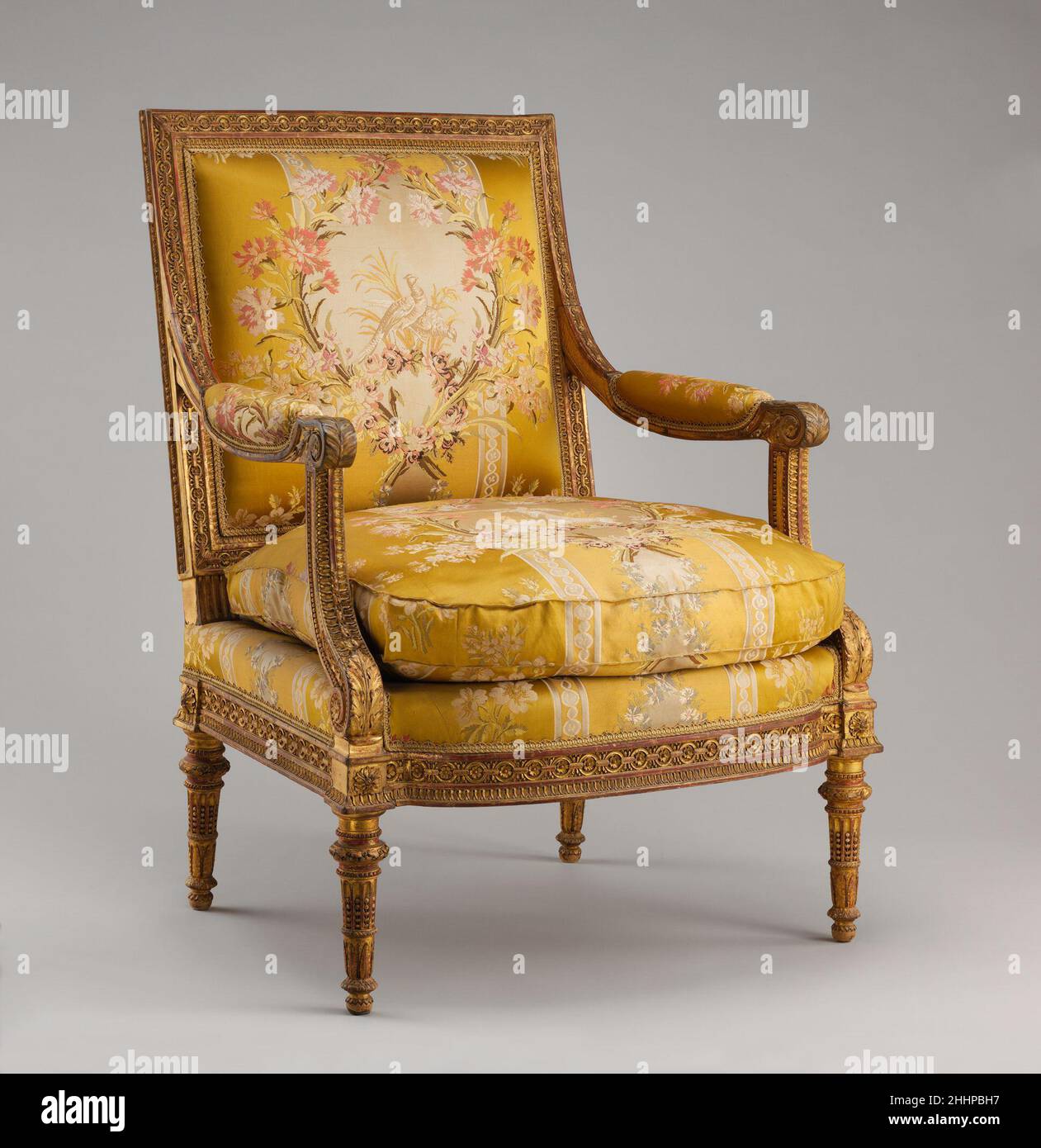 1920s French Louis XV Rococo Style Gold Gilt Parlor Chair Armchair