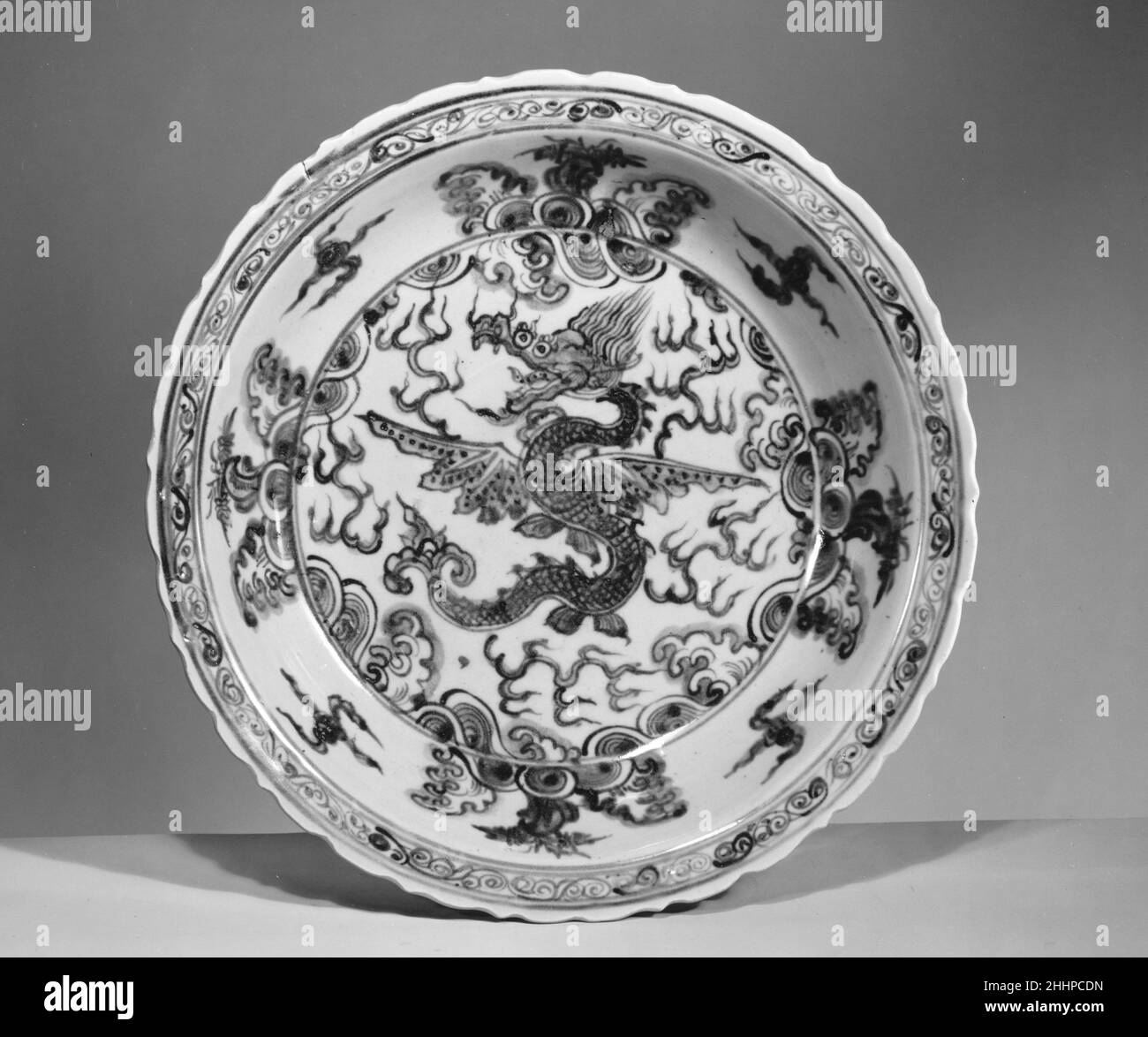 Plate second quarter 16th century China. Plate 49229 Stock Photo Alamy