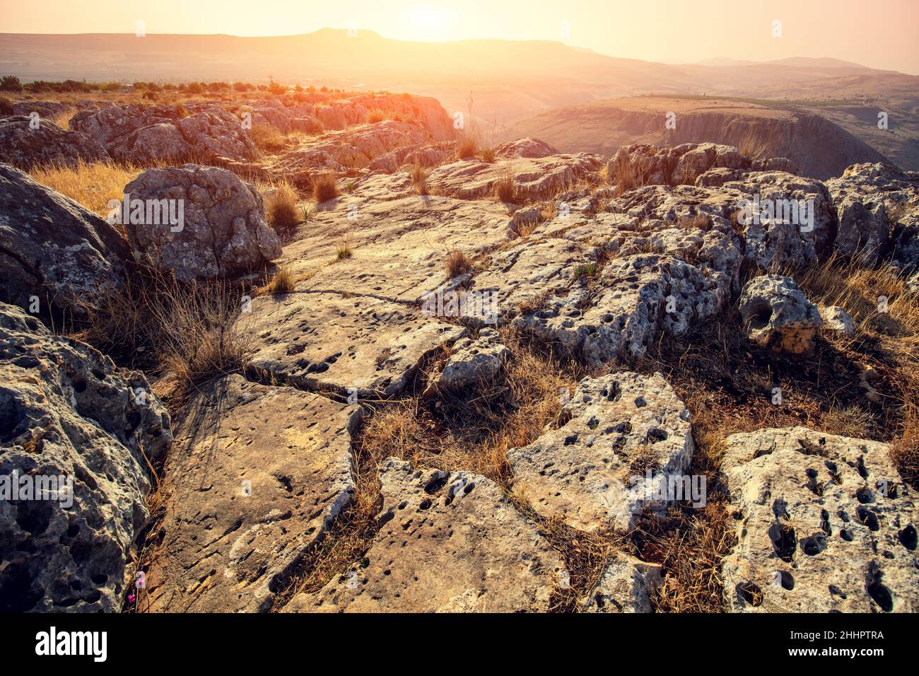 Rocky landscape in northern Israel. Arbel cliff on Mount Nitai (Har Nitai). Galilee, Israel Stock Photo