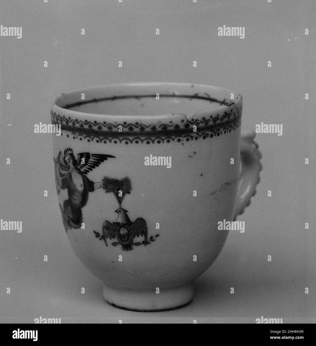 Fine chinese ceramics Black and White Stock Photos & Images - Alamy