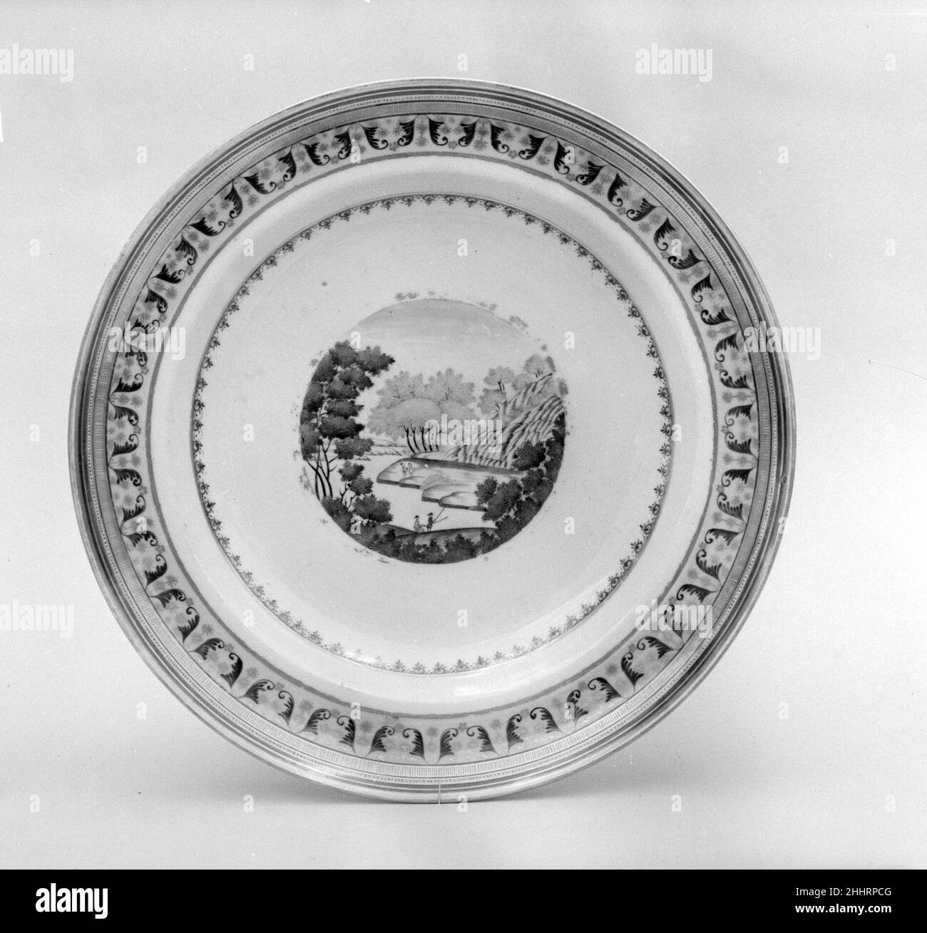 Traditional chinese ceramics Black and White Stock Photos & Images - Alamy