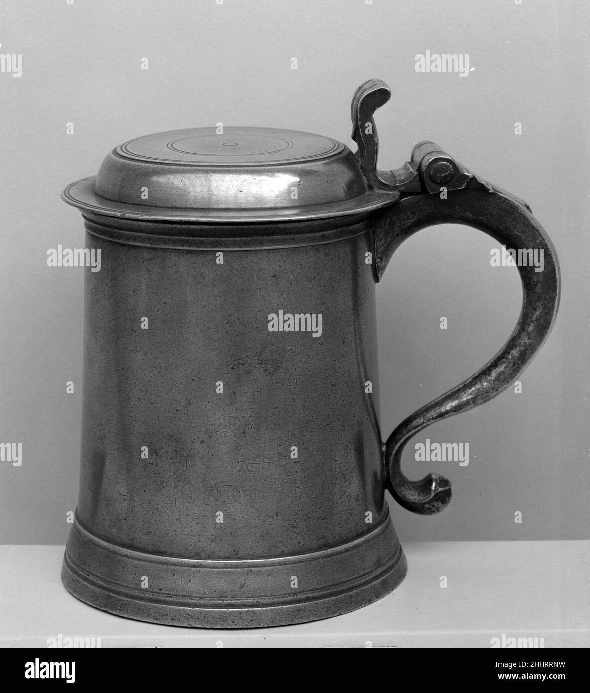 Tankard 1767–98 Probably William J. Elsworth. Tankard. American. 1767–98. Pewter. Made in New York, New York, United States Stock Photo