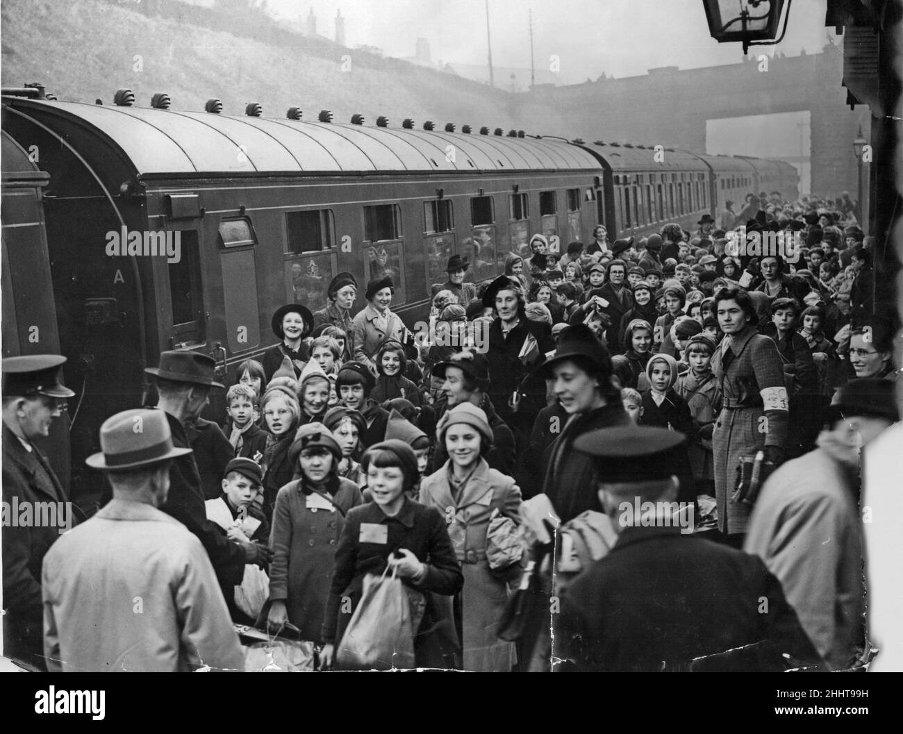 Birmingham transport 1940 hi-res stock photography and images - Alamy