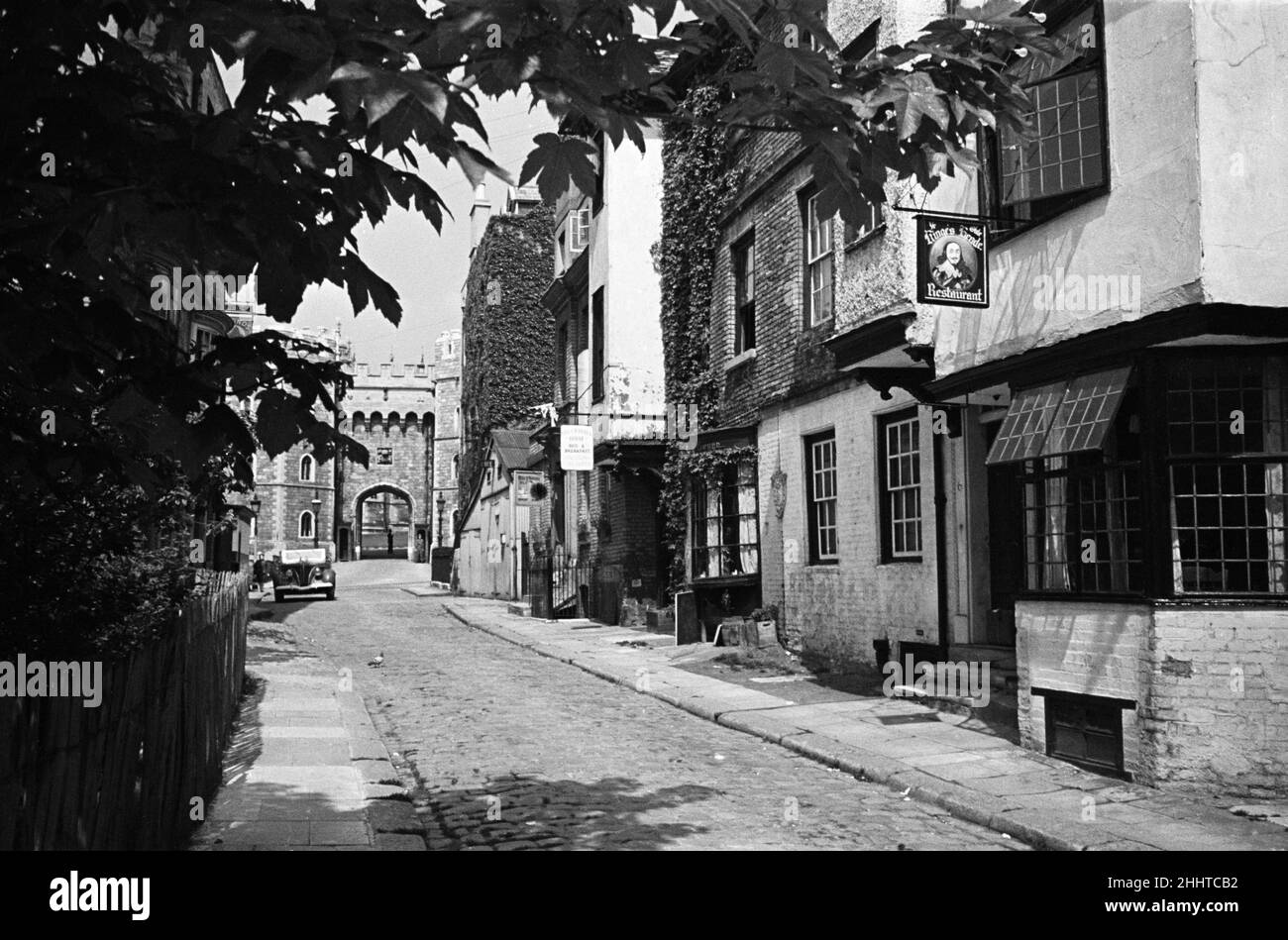 Church Street in Windsor, Berkshire. Circa 1944 Stock Photo Alamy