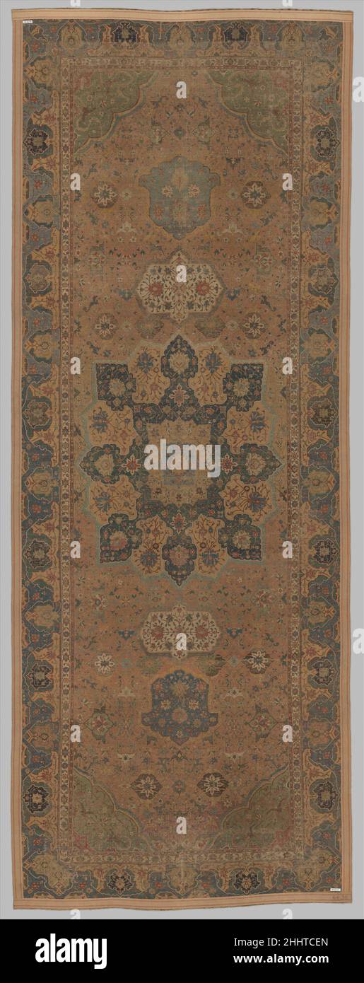 16th century persian carpet hi-res stock photography and images - Alamy