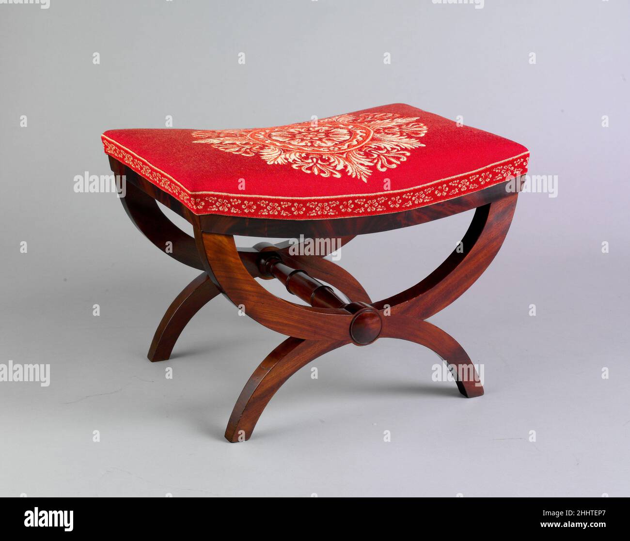 Sella curulis hi-res stock photography and images - Alamy Sella curulis hi-res stock photography and images - Alamy