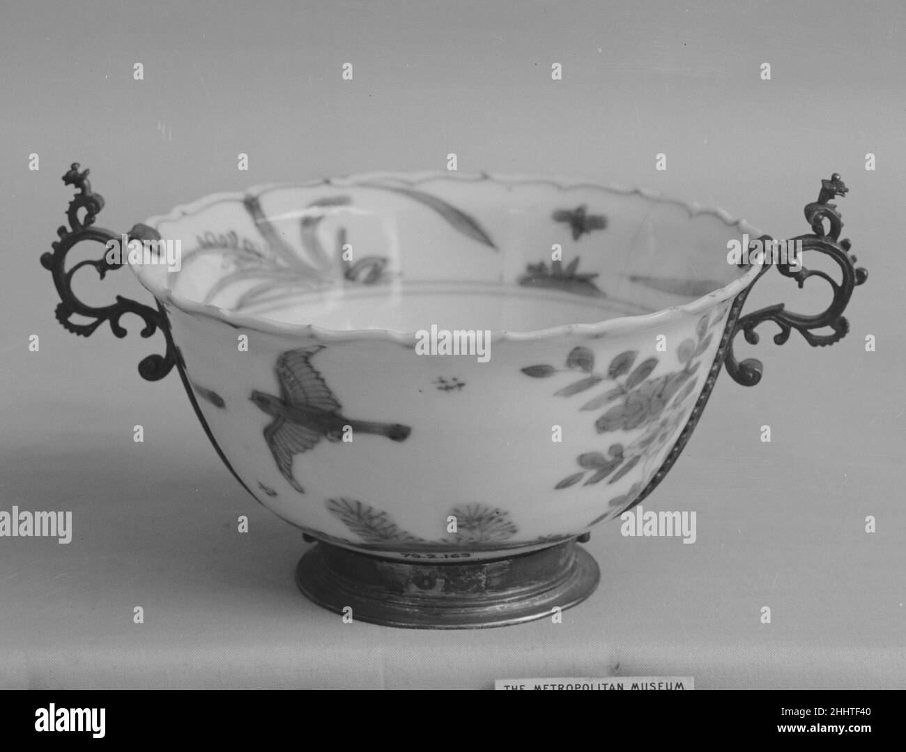 Cup late 16thearly 17th century China. Cup. China. late 16thearly