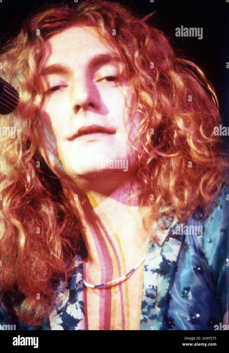 LED ZEPPELIN--Robert Plant performs in California in September of 1977 ...