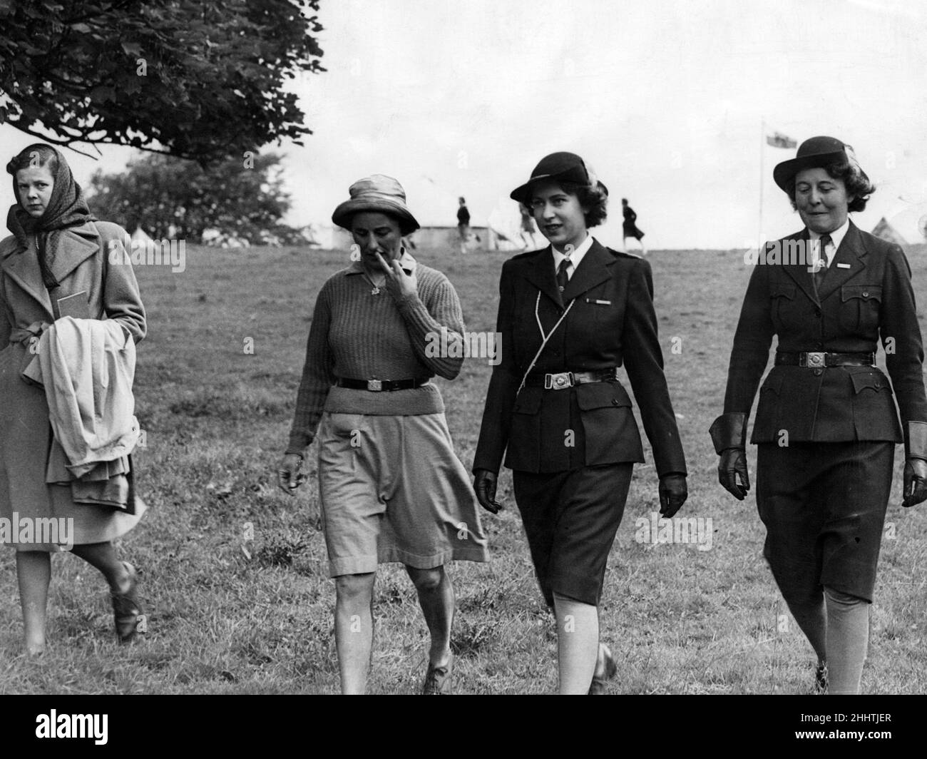 Royalty princess elizabeth girl guide Black and White Stock Photos