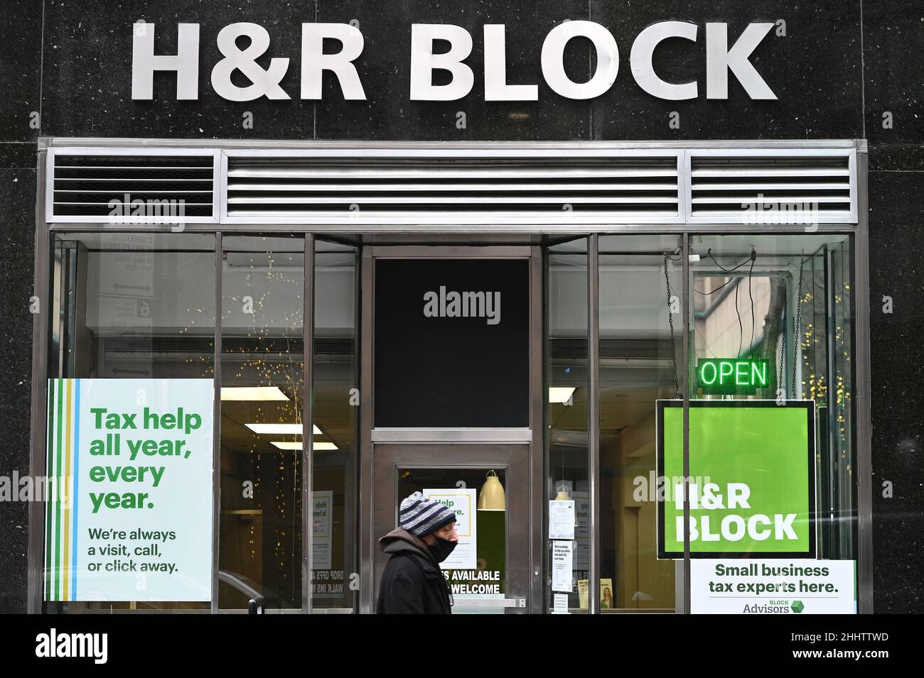 New York, USA. 25th Jan, 2022. View of an H&R Block tax preparation