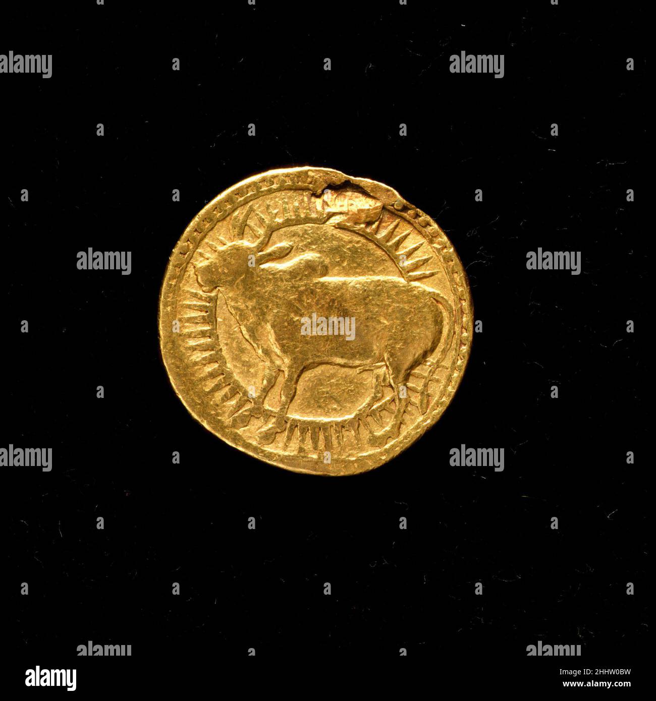 Mughal coin hi-res stock photography and images - Alamy