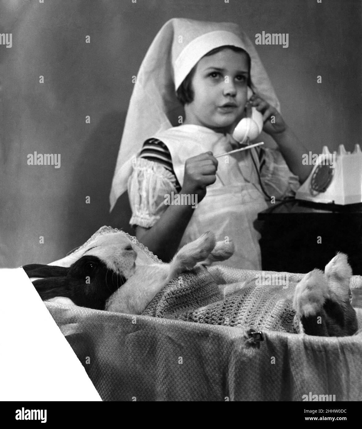 Nurse uniform 1950s hi-res stock photography and images - Alamy