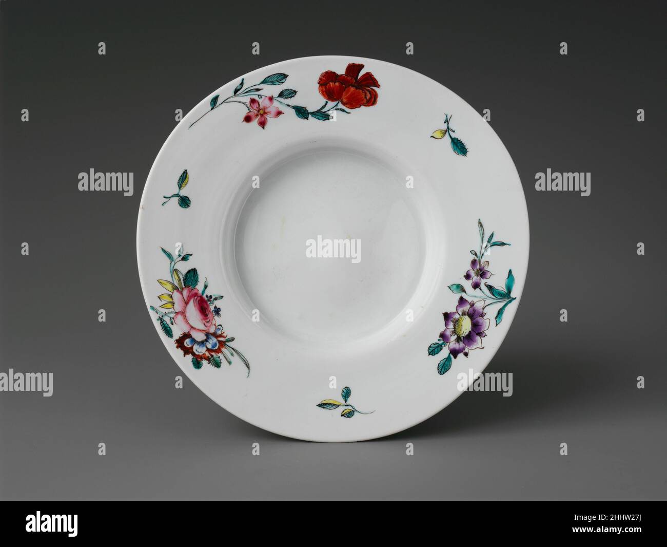 Saucer 176070 British. Saucer 7238 Stock Photo Alamy