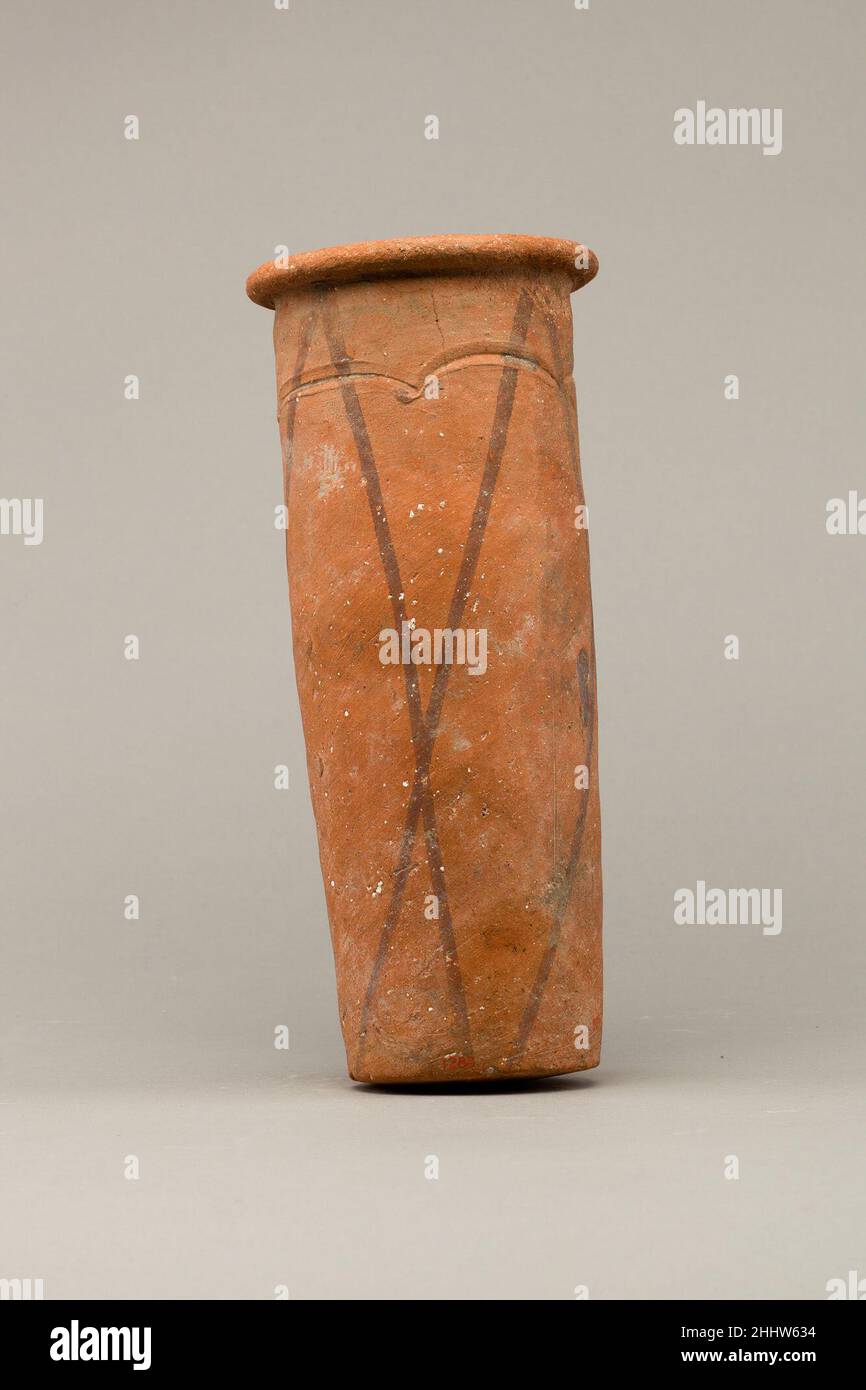 Jar ca. 3850–2960 B.C. Predynastic Period. Jar. ca. 3850–2960 B.C.. Pottery. Predynastic Period. From Egypt, Northern Upper Egypt, Abadiya, Cemetery R, EEF excavations 1898–99 Stock Photo