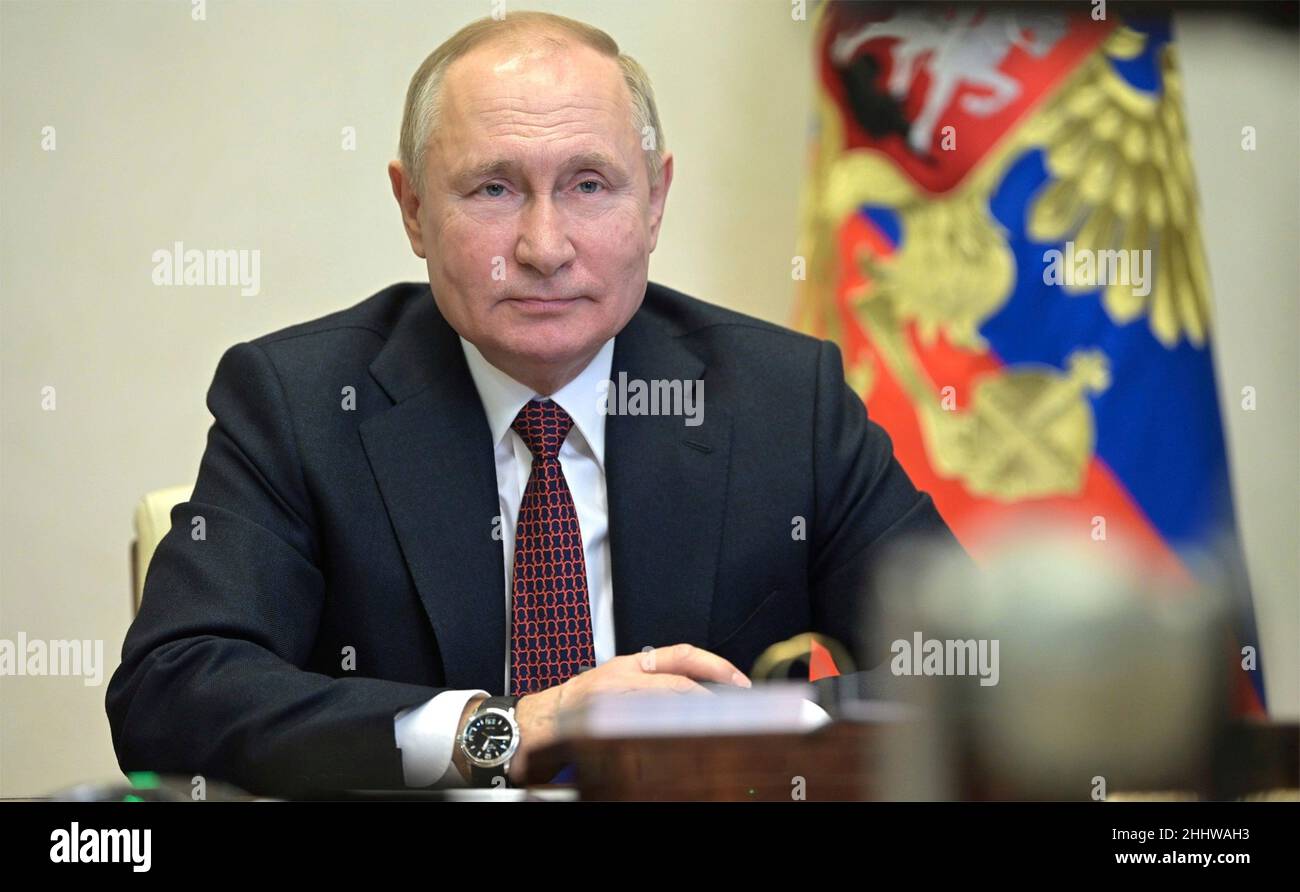 Novo-Ogaryovo, Russia. 25th Jan, 2022. Russian President Vladimir Putin holds a video conference call with university students to mark Russian Students Day, from the official residence at Novo-Ogaryovo January 25, 2022 outside Moscow, Russia. Credit: Alexei Nikolsky/Kremlin Pool/Alamy Live News Stock Photo