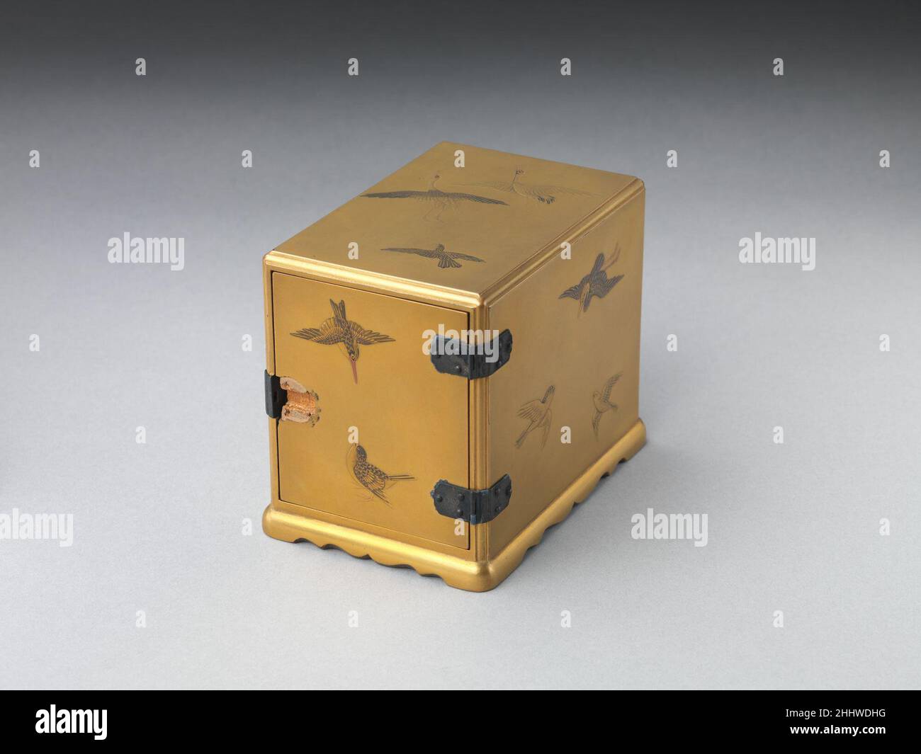 Incense with Various Birds 19th century Japan. Incense with Various Birds 57707