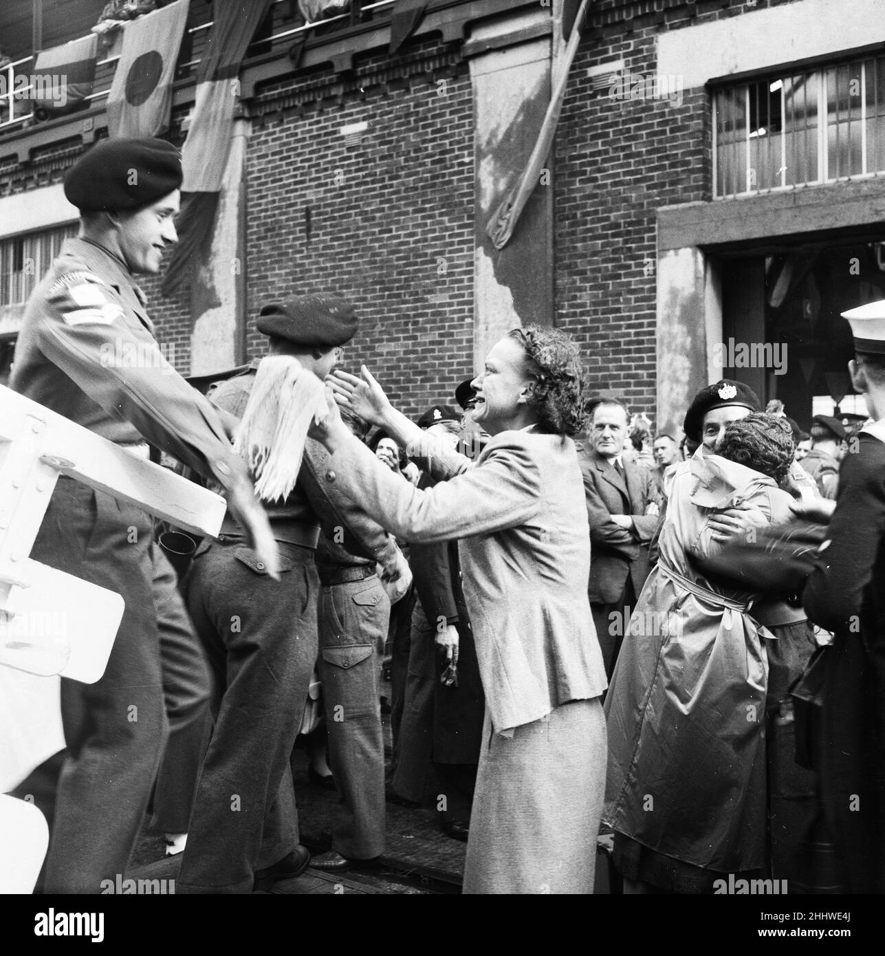 British Prisoners of war released from Korea, pictured on their return ...