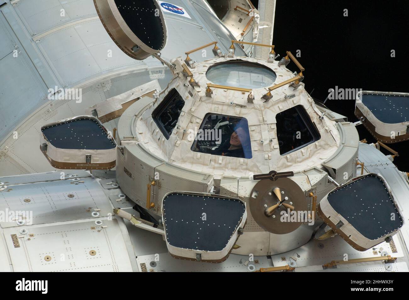 Earth Atmosphere. 16th Jan, 2022. NASA astronaut and Expedition 66 ...