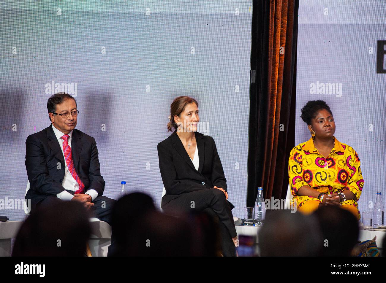 Bogota, Colombia on January 25, 2022. (Left to Right) Candidates Gustavo Petro of the alliance 'pacto Historico' French-Colombian politician 'Ingrid Betancourt of the alliance 'Coalicion Centro Esperanza' and Francia Marquez of the alliance 'Pacto Historico' during the first presidential candidates debate in Bogota, Colombia on January 25, 2022. Credit: Long Visual Press/Alamy Live News Stock Photo