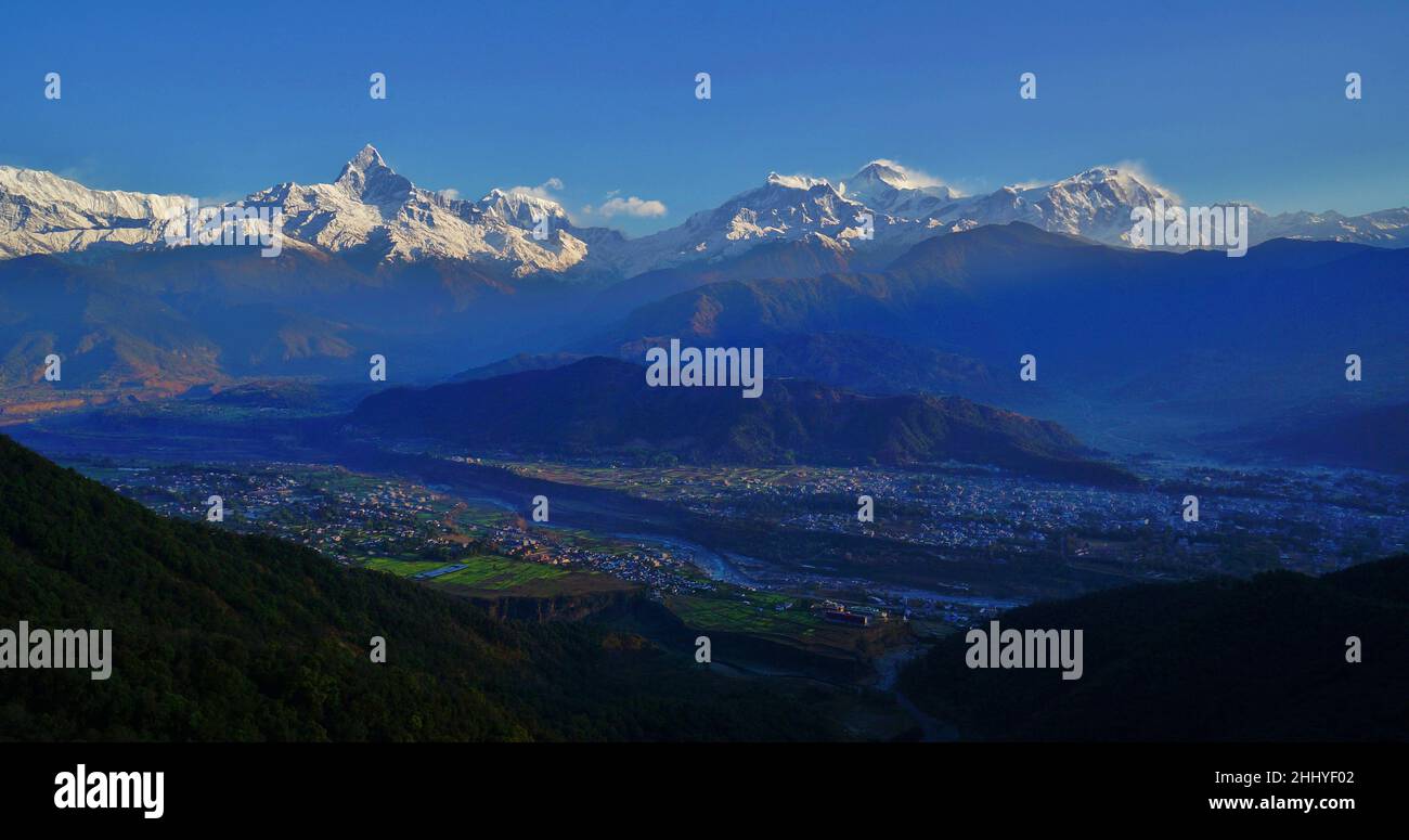 Snow peaks of Himalayas Stock Photo - Alamy
