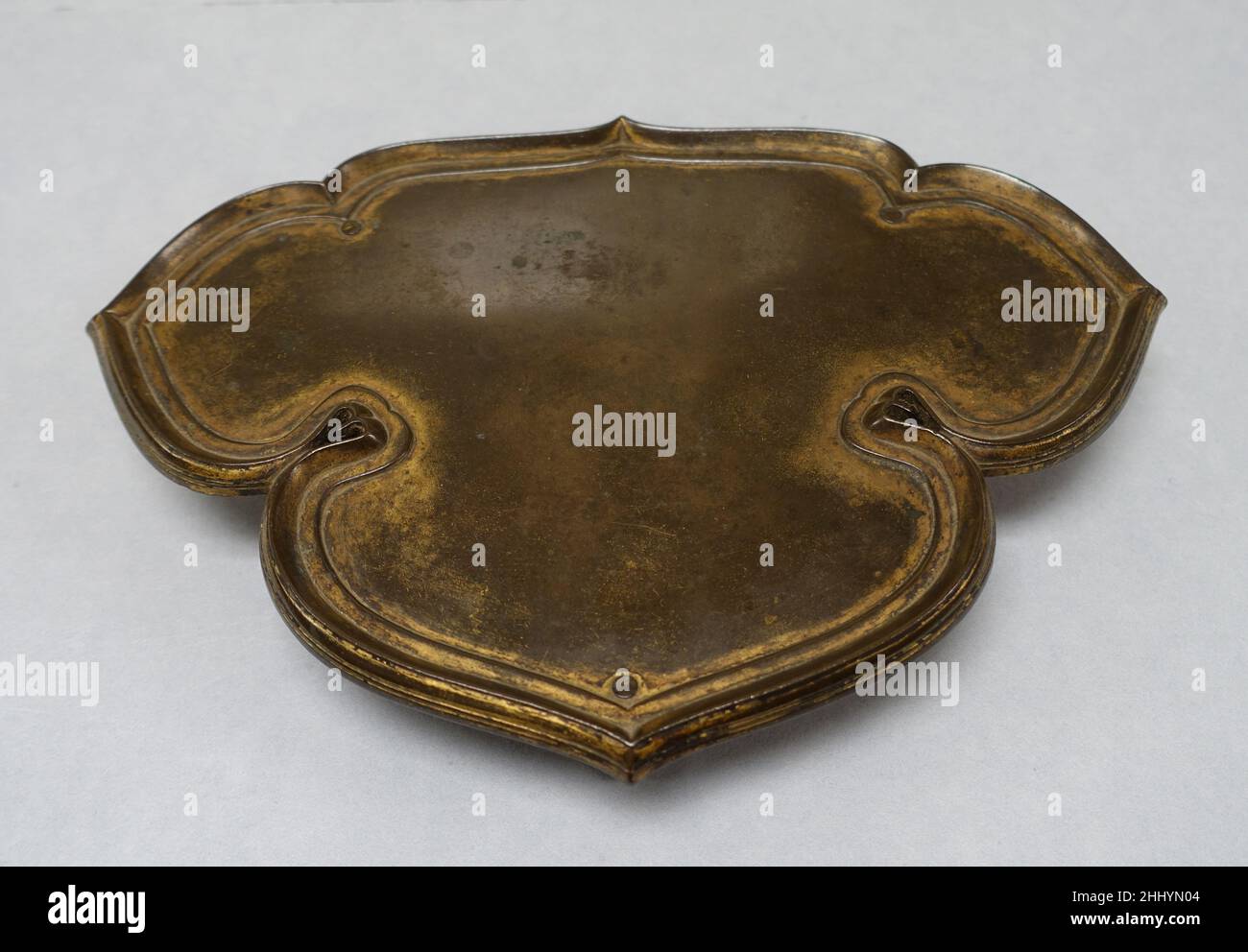 Curved implements hi-res stock photography and images - Alamy