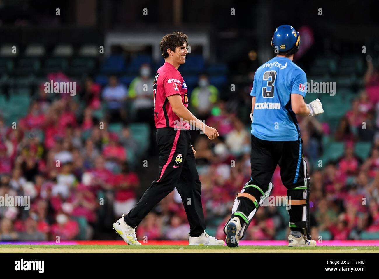 Sydney, Australia, 26 January, 2022. Sean Abbott of the Sixers celebrates getting Thomas Kelly of the Strikers out during the Big Bash League Challenger cricket match between Sydney Sixers and Adelaide Strikers at The Sydney Cricket Ground on January 26, 2022 in Sydney, Australia. Credit: Steven Markham/Speed Media/Alamy Live News Stock Photo