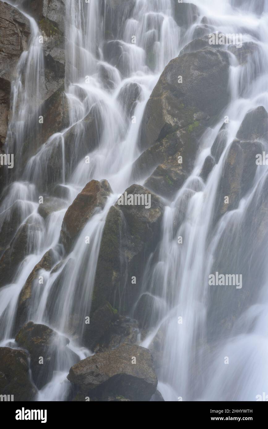 Comials waterfall, near to the Bonaigua mountain pass (Pyrenees, National Park of Aigüestortes and Estany de Sant Maurici, Catalonia, Spain) Stock Photo