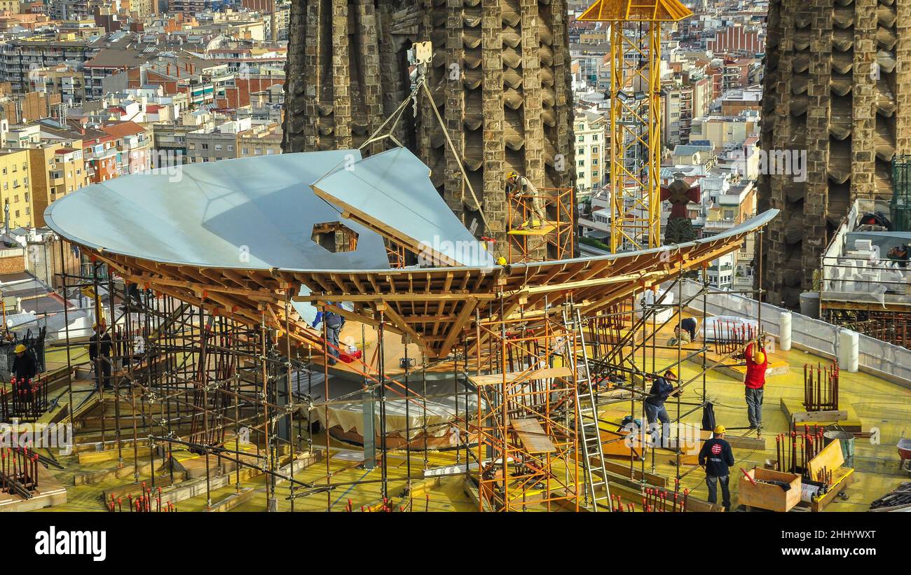 Construction works of the Crossing room, at the base of the Jesus Christ tower of the Sagrada Familia basilica (Barcelona, Catalonia, Spain) Stock Photo