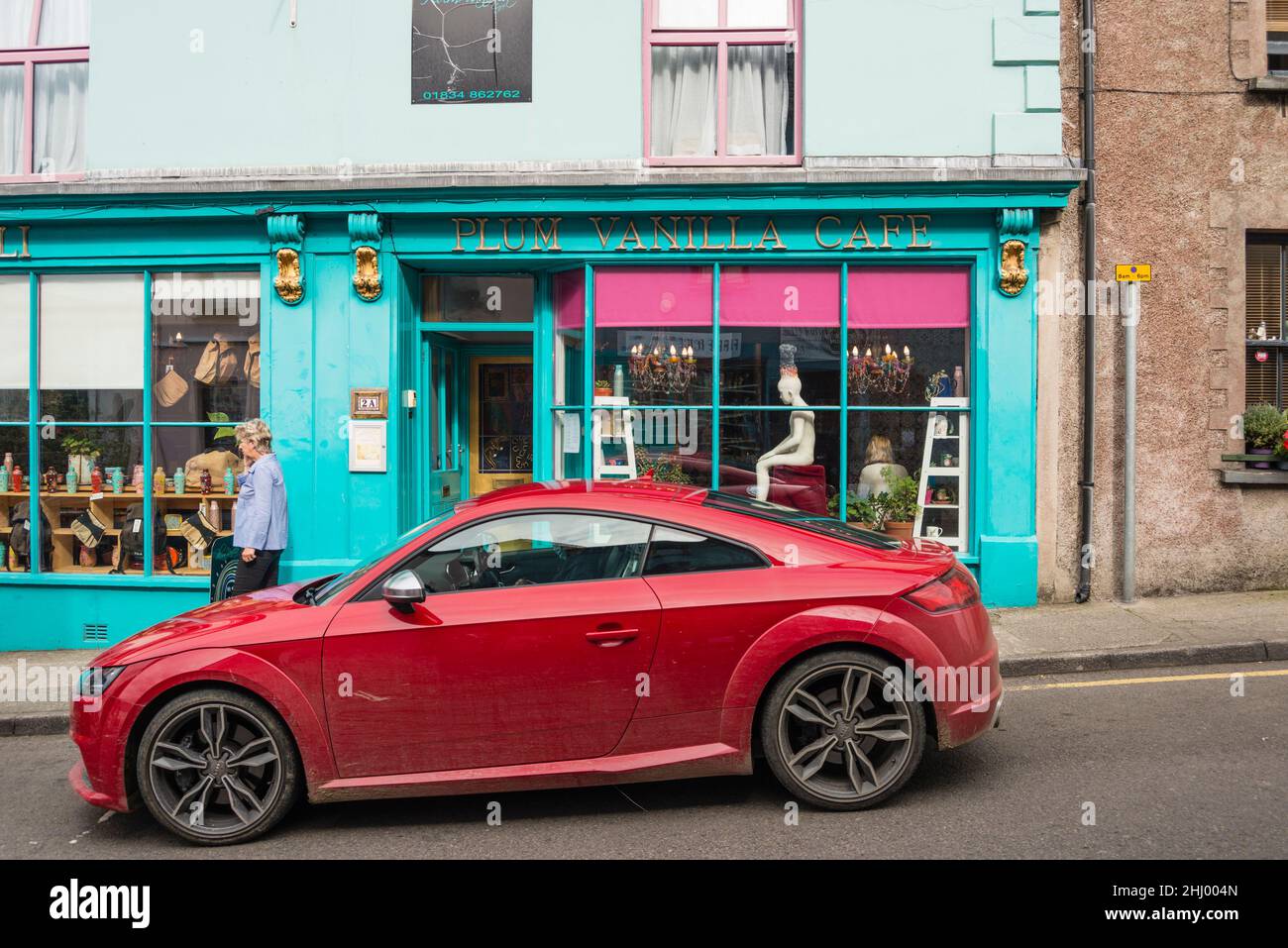 Plum Vanilla Cafe, Narberth, Pembrokeshire, Wales, UK Stock Photo