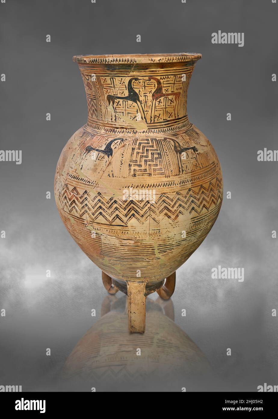 Geometric Period Greek pottery tripod amphora, Nafplion Pronoia, 740