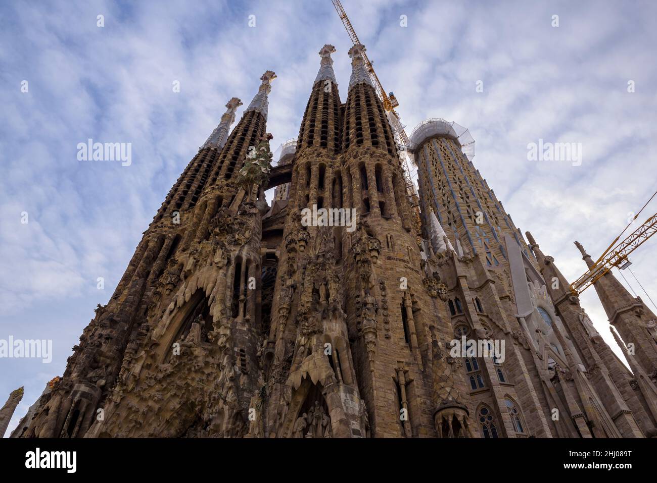 The Nativity facade of the Sagrada Familia Basilica in the afternoon (Barcelona, Catalonia, Spain) ESP: Fachada del Nacimiento de la Sagrada Familia Stock Photo