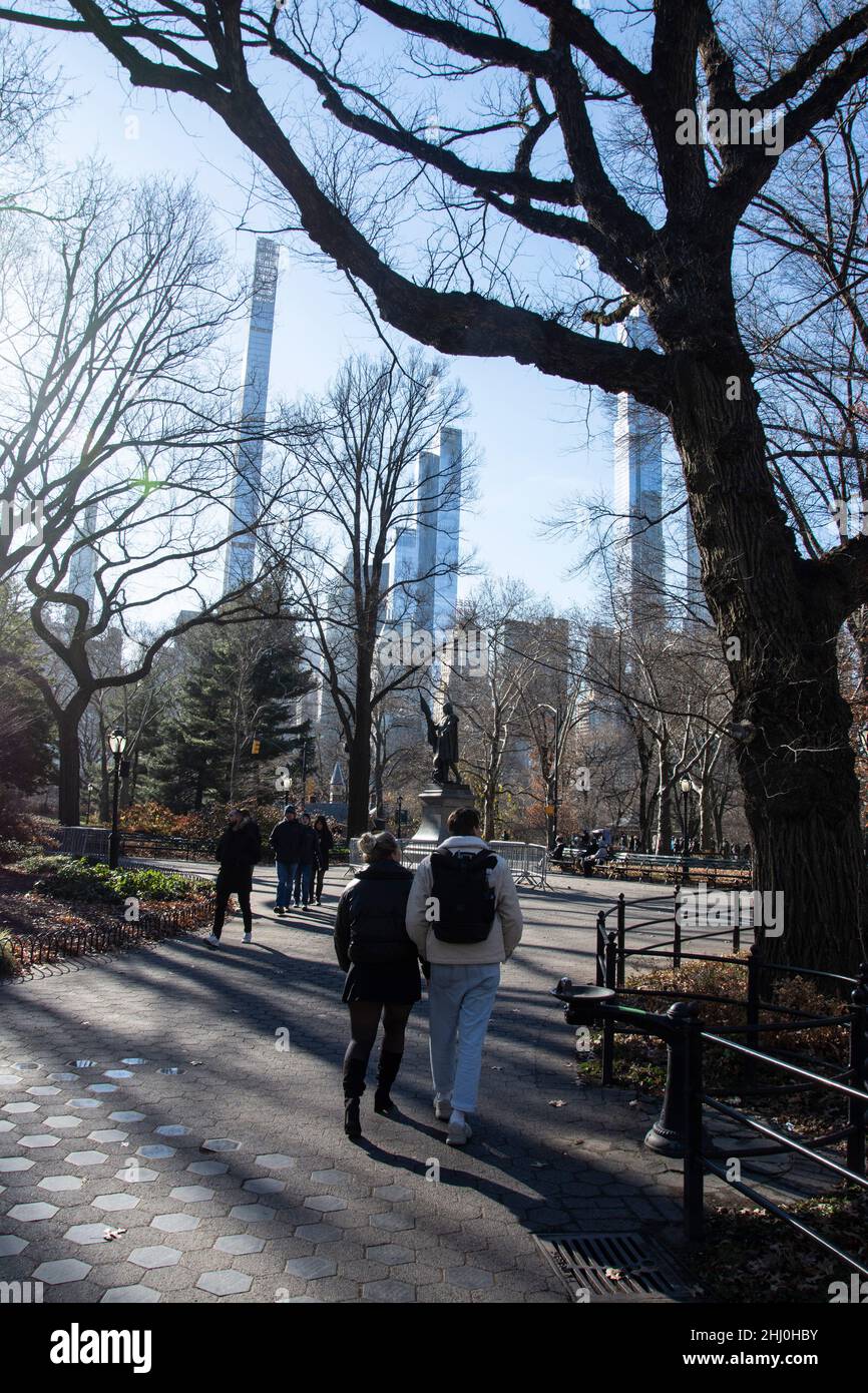 Spaziergänger im Central Park Stock Photo