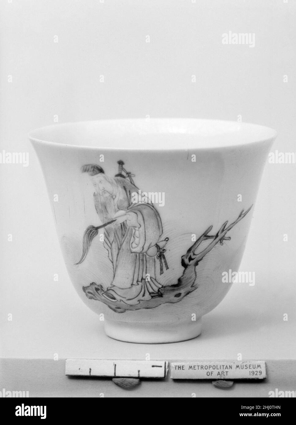 Cup with Lü Dongbin (one of the Eight Immortals) late 18thearly 19th